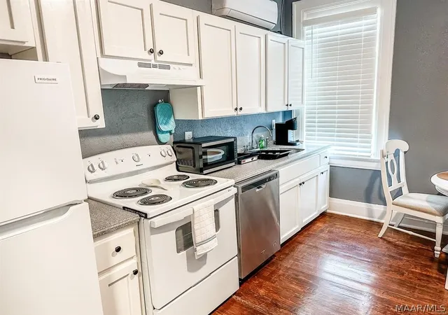 Photo 4 of Multi family home for sale at 2239 Madison Ave, Montgomery, AL 36107 | MLS# 590280 | Listing updated on 2026-09-07