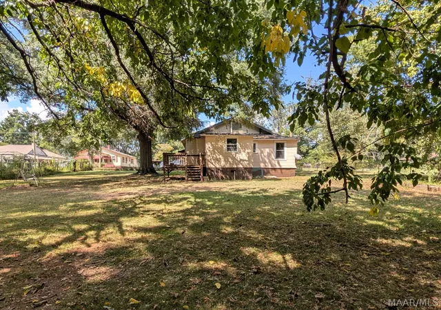 Photo 3 of Single family home for sale at 2809 Park Lawn Ave SW, Birmingham, AL 35211 | MLS# 590267 | Listing updated on 2026-09-08
