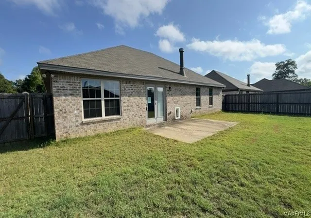 Photo 3 of Single family home for sale at 1138 Honeysuckle Dr, Prattville, AL 36067 | MLS# 590297 | Listing updated on 2026-09-08