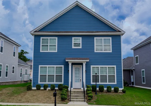 Photo 1 of Single family home for sale at 305 Eastgate Dr, Prattville, AL 36066 | MLS# 590311 | Listing updated on 2026-09-18
