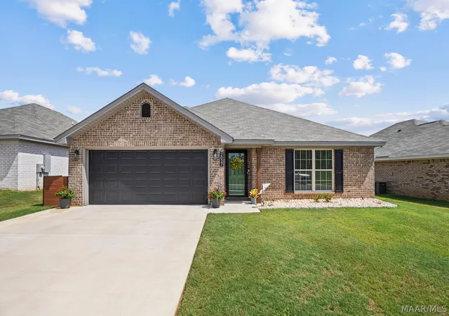 Photo 1 of Single family home for sale at 2037 Dawson's Ml Ln, Prattville, AL 36067 | MLS# 590181 | Listing updated on 2026-10-02