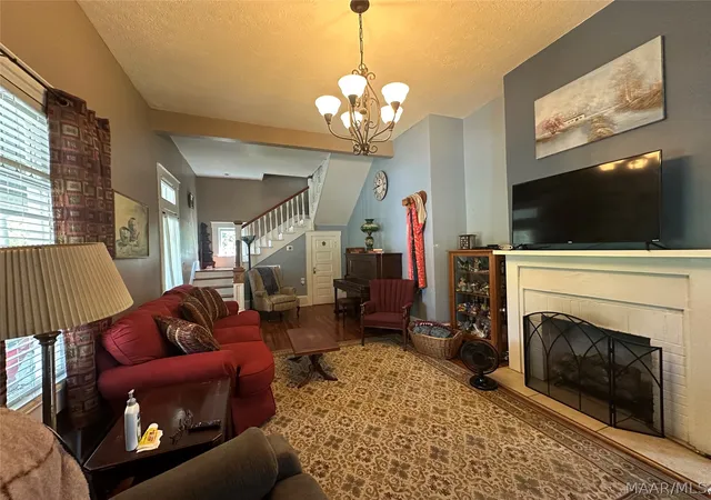 Photo 1 of Single family home for sale at 225 Central Ave, Eclectic, AL 36024 | MLS# 590324 | Listing updated on 2026-09-29