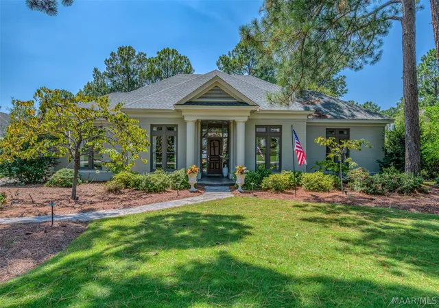 Photo 1 of Single family home for sale at 9512 Bent Brk Dr, Montgomery, AL 36117 | MLS# 590263 | Listing updated on 2026-09-10