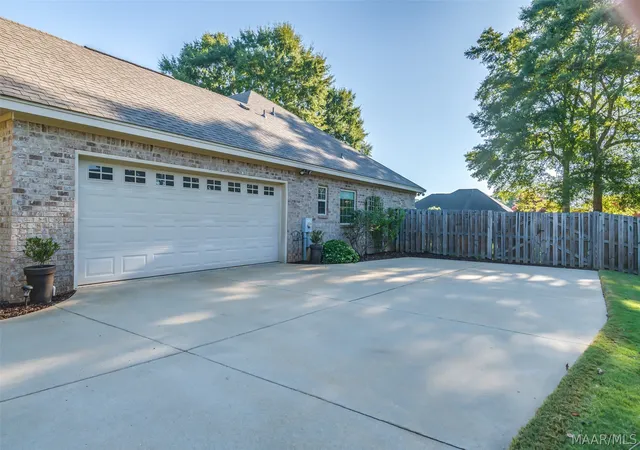 Photo 3 of Single family home for sale at 292 Magnolia Ridge, Millbrook, AL 36054 | MLS# 590317 | Listing updated on 2026-09-20