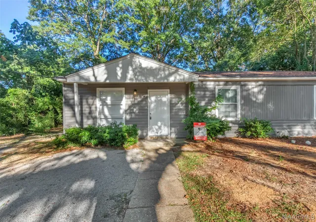 Photo 1 of Single family home for sale at 3462 Dundale Rd, Montgomery, AL 36109 | MLS# 590329 | Listing updated on 2026-09-10