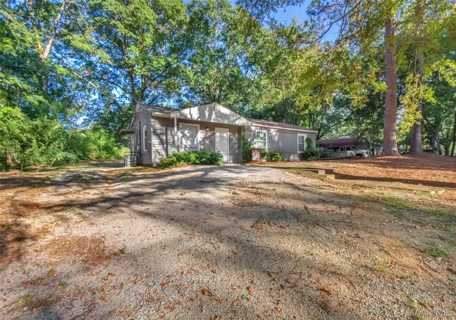 Photo 2 of Single family home for sale at 3462 Dundale Rd, Montgomery, AL 36109 | MLS# 590329 | Listing updated on 2026-09-10