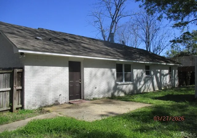 Photo 3 of Single family home for sale at 2220 Briar Gate Dr, Montgomery, AL 36116 | MLS# 590362 | Listing updated on 2026-09-10