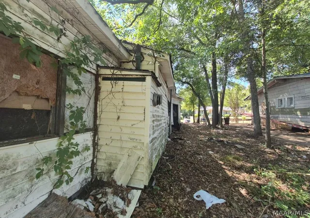 Photo 3 of Single family home for sale at 635 Grace St, Montgomery, AL 36107 | MLS# 590373 | Listing updated on 2026-09-10