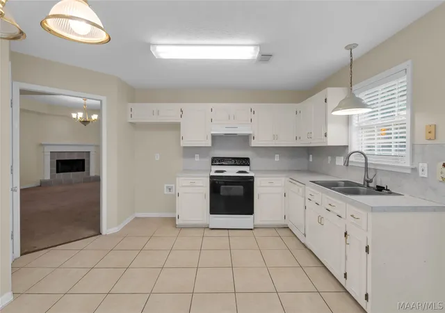 Photo 4 of Single family home for sale at 6952 Eastern Shore Rd, Montgomery, AL 36117 | MLS# 590390 | Listing updated on 2026-09-10