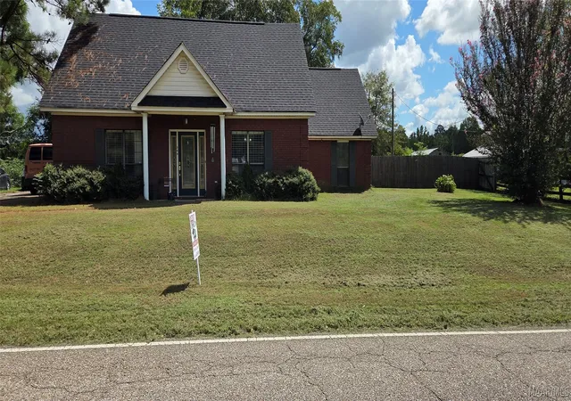 Photo 1 of Single family home for sale at 746 Pleasant Hl Rd, Eclectic, AL 36024 | MLS# 590369 | Listing updated on 2026-09-10