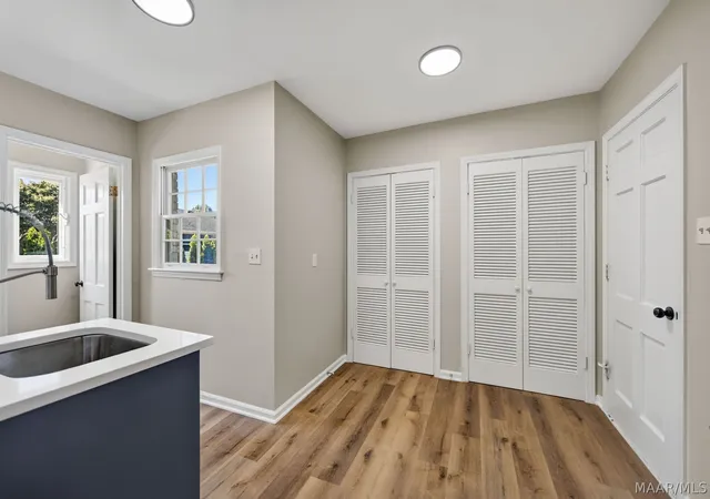 Photo 3 of Single family home for sale at 3118 Old Farm Rd, Montgomery, AL 36111 | MLS# 590392 | Listing updated on 2026-09-11