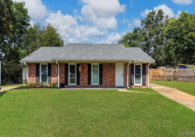 Photo 1 of Single family home for sale at 114 Ivey Ct, Prattville, AL 36066 | MLS# 590376 | Listing updated on 2026-09-30