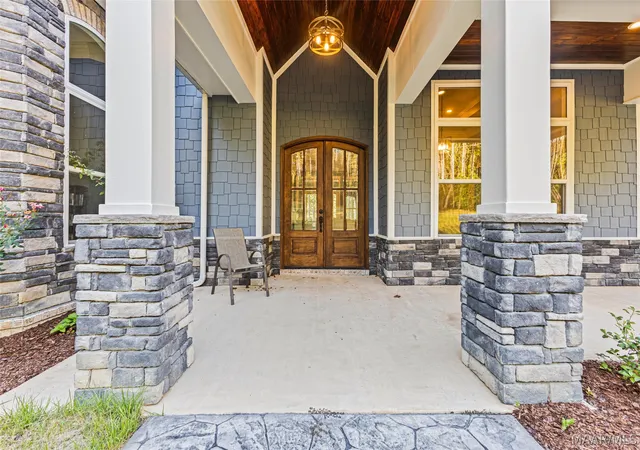 Photo 3 of Single family home for sale at 381 County Rd 82, Prattville, AL 36067 | MLS# 590308 | Listing updated on 2026-09-12