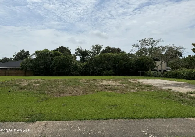 Land for sale at 124 Charles Dr, Lafayette, LA 70508 | MLS# 2600008374