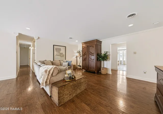 Photo 4 of Single family home for sale at 100 Miller St, Lafayette, LA 70503 | MLS# 2600008487 | Listing updated on 2026-09-18