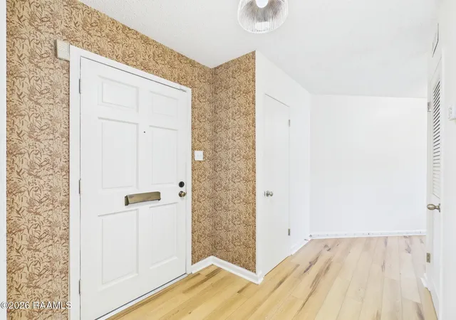 Photo 1 of Townhouse for sale at 6 Audubon Oaks Blvd, Lafayette, LA 70506 | MLS# 2600008398 | Listing updated on 2026-09-10