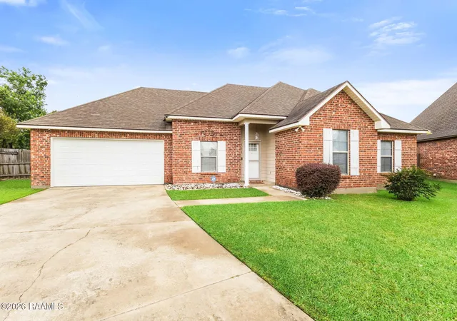 Photo 3 of Single family home for sale at 106 Fanfare Ln, Lafayette, LA 70507 | MLS# 2600008408 | Listing updated on 2026-09-10
