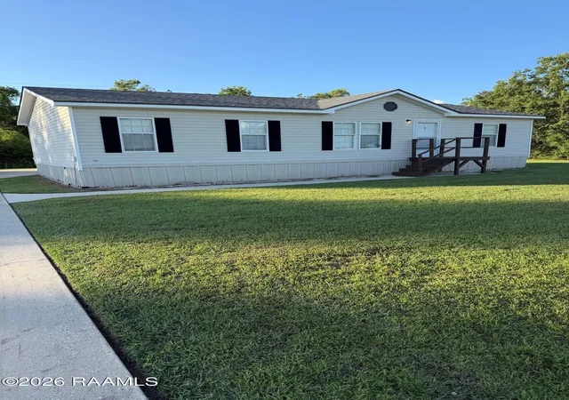 Photo 1 of Manufactured home for sale at 1020 Weeping Willow Dr, Breaux Bridge, LA 70517 | MLS# 2600008397 | Listing updated on 2026-09-13