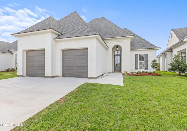 Photo 1 of Single family home for sale at 206 Big Lake Run, Youngsville, LA 70592 | MLS# 2600008260 | Listing updated on 2026-09-02