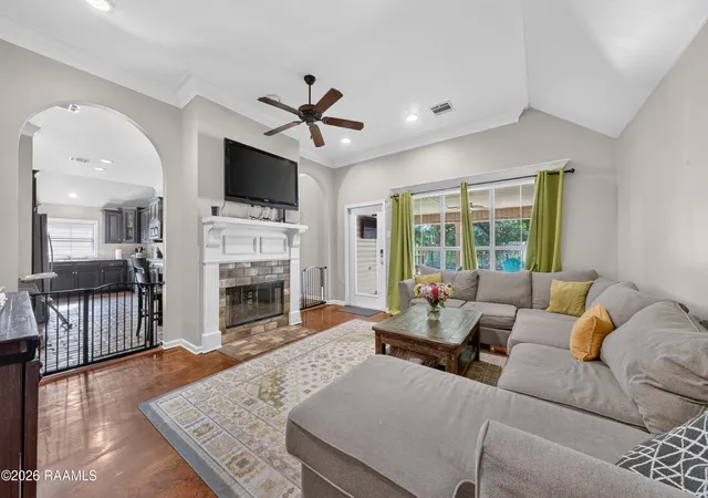 Photo 2 of Single family home for sale at 204 Quiet Meadows Dr, Youngsville, LA 70592 | MLS# 2600008454 | Listing updated on 2026-09-10