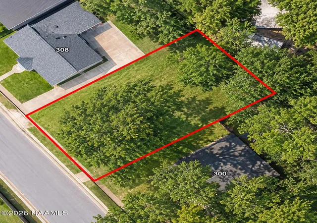 Land for sale at 304 Cedar Crst Ct, Lafayette, LA 70501 | MLS# 2600008413