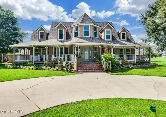 Photo 1 of Single family home for sale at 1519 Mullins Rd, New Iberia, LA 70563 | MLS# 2600008542 | Listing updated on 2026-10-01