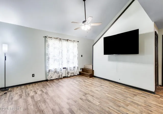 Photo 3 of Single family home for sale at 442 Le Violon Rd, Lafayette, LA 70506 | MLS# 2600008216 | Listing updated on 2026-09-21