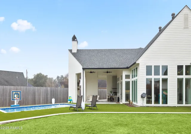 Photo 4 of Single family home for sale at 303 Harvest Crk Ln, Lafayette, LA 70508 | MLS# 2600008300 | Listing updated on 2026-09-08