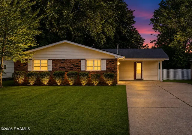 Photo 2 of Single family home for sale at 1611 French St, New Iberia, LA 70560 | MLS# 2600008276 | Listing updated on 2026-09-10