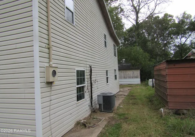 Photo 2 of Single family home for sale at 1009 Acadiana St, Breaux Bridge, LA 70517 | MLS# 2600008538 | Listing updated on 2026-09-11