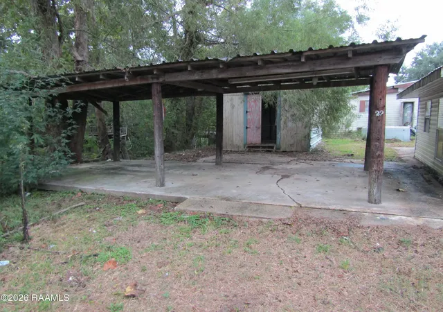 Photo 3 of Single family home for sale at 1009 Acadiana St, Breaux Bridge, LA 70517 | MLS# 2600008538 | Listing updated on 2026-09-11