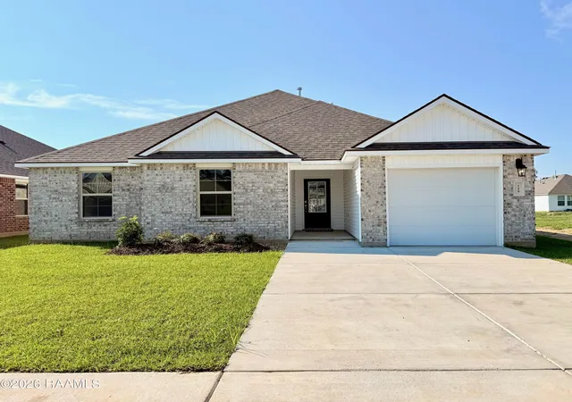 Photo 1 of Single family home for sale at 125 Zabette Dr, Carencro, LA 70520 | MLS# 2600004705 | Listing updated on 2026-09-21