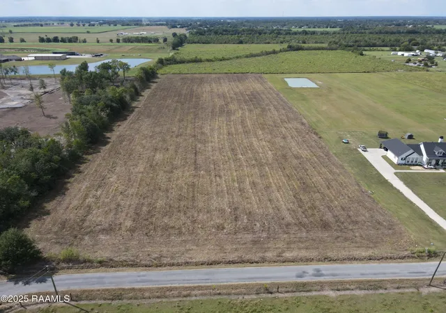 Photo 2 of Land for sale at Tbd Guard Rd #Lot 3-D, Scott, LA 70583 | MLS# 2600008307 | Listing updated on 2026-09-04