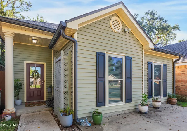 Photo 2 of Single family home for sale at 109 Conquest Rd #A, Youngsville, LA 70592 | MLS# 2600009460 | Listing updated on 2026-10-19