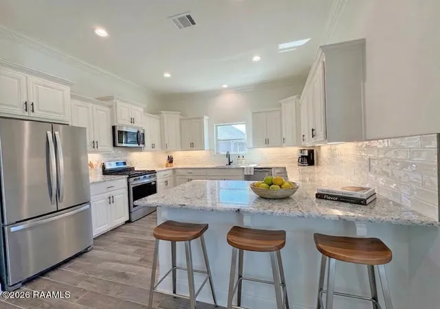 Photo 3 of Single family home for sale at 206 Grimmon Rd, Youngsville, LA 70592 | MLS# 2600003652 | Listing updated on 2026-09-11