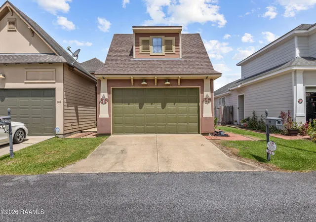 Photo 1 of Single family home for sale at 111 Villa Park Ln, Lafayette, LA 70508 | MLS# 2600008295 | Listing updated on 2026-09-05