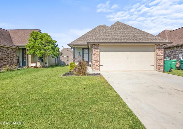 Photo 1 of Single family home for sale at 105 Adler Pl, Youngsville, LA 70592 | MLS# 2600008205 | Listing updated on 2026-09-10