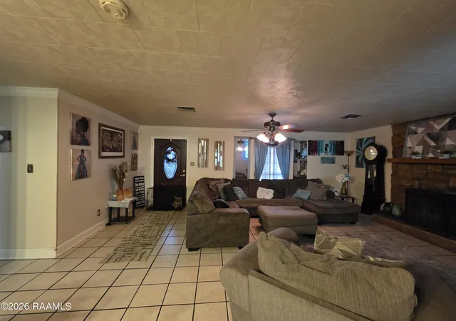 Photo 3 of Single family home for sale at 1025 Sugarland Dr, Breaux Bridge, LA 70517 | MLS# 2600008557 | Listing updated on 2026-09-12