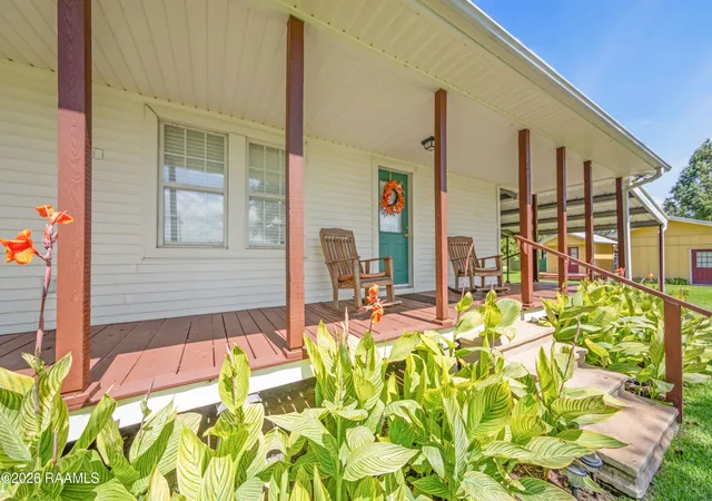 Photo 3 of Sale Pending at 1153 Hebert Ave, Breaux Bridge, LA 70517 | MLS# 2600008485 | Listing updated on 2026-09-15