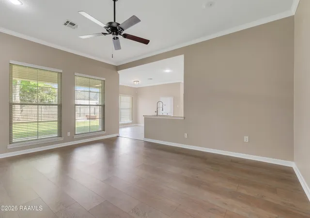 Photo 3 of Single family home for sale at 406 Tuscany Dr, Lafayette, LA 70506 | MLS# 2600007795 | Listing updated on 2026-09-10