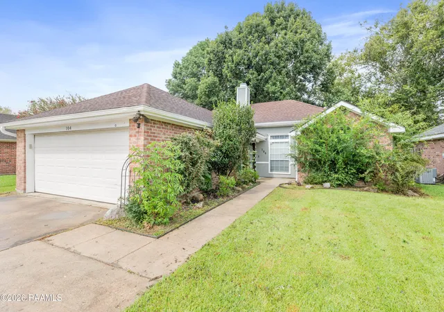 Photo 1 of Single family home for sale at 104 Bismark Dr, Broussard, LA 70518 | MLS# 2600008029 | Listing updated on 2026-09-17