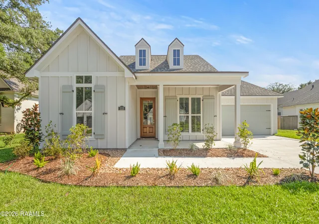 Photo 2 of Single family home for sale at 112 Preservation Dr, Youngsville, LA 70592 | MLS# 2600002007 | Listing updated on 2026-09-03