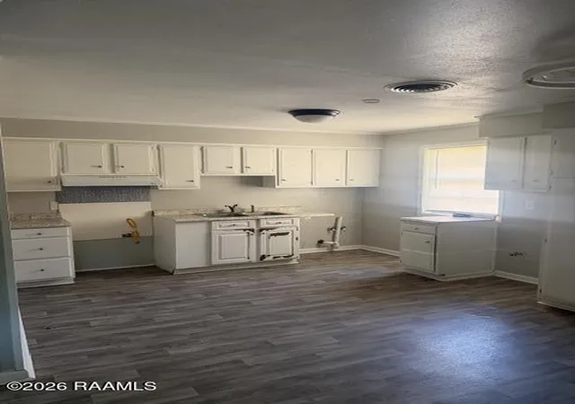 Photo 2 of Single family home for sale at 301 Mingo Cir, Opelousas, LA 70570 | MLS# 2600008439 | Listing updated on 2026-09-08