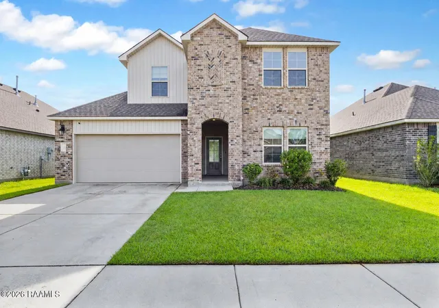 Photo 1 of Single family home for sale at 123 Broussard Hl Dr, Broussard, LA 70518 | MLS# 2600008339 | Listing updated on 2026-09-04