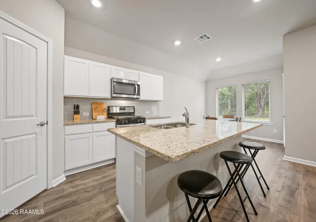 Photo 3 of Sale Pending at 101 Batesburg Way, Youngsville, LA 70592 | MLS# 2600008146 | Listing updated on 2026-09-21