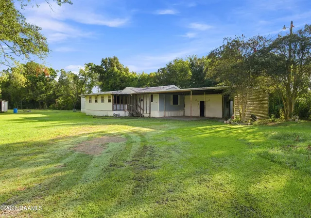 Photo 1 of Manufactured home for sale at 8406 Gen Collins St, New Iberia, LA 70560 | MLS# 2600008421 | Listing updated on 2026-09-08