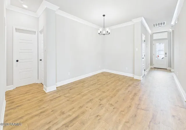 Photo 2 of Single family home for sale at 107 Belle Lake Dr, Lafayette, LA 70506 | MLS# 2600003663 | Listing updated on 2026-09-01