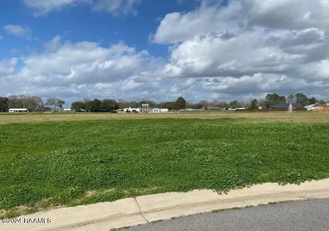 Photo 1 of Sale Pending at 310 Stony Trek Dr, Youngsville, LA 70592 | MLS# 2600008507 | Listing updated on 2026-09-16
