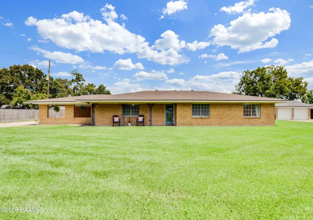 Photo 1 of Single family home for sale at 3719 Lons St, Abbeville, LA 70510 | MLS# 2600008283 | Listing updated on 2026-09-03