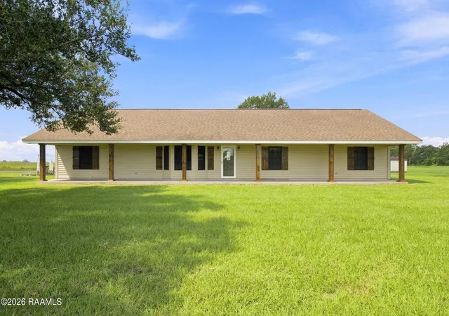 Photo 1 of Single family home for sale at 2735 La 104, Opelousas, LA 70570 | MLS# 2600008854 | Listing updated on 2026-09-21